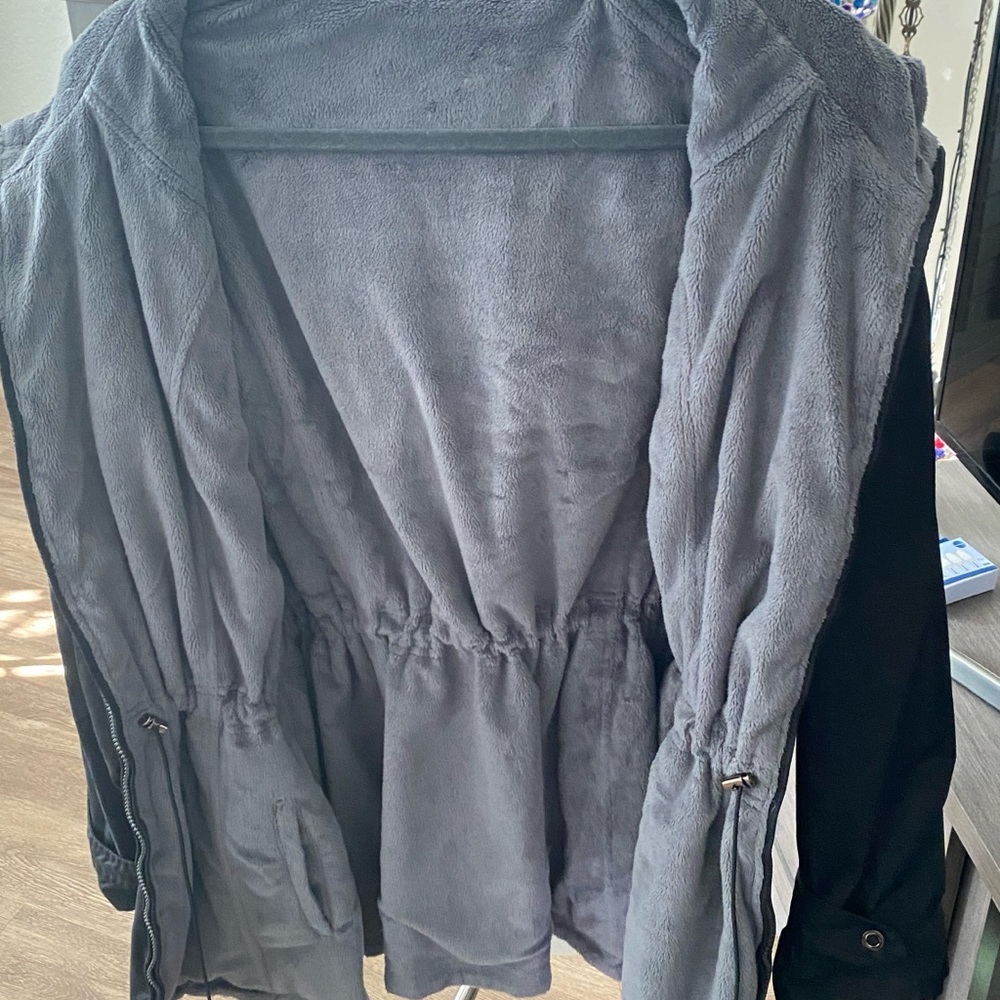 2/3X Fall/Winter/Spring Jacket/Revers-able. - Picture 3 of 15